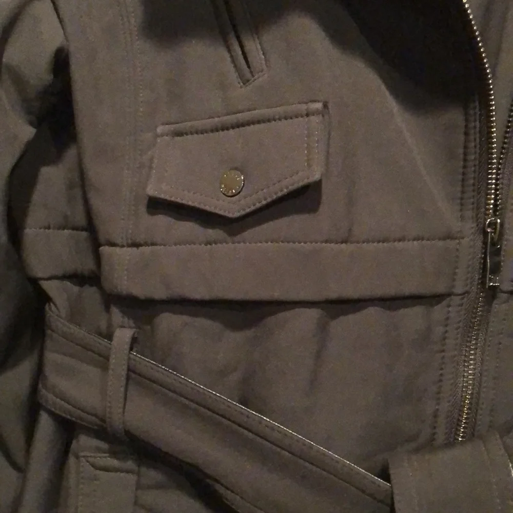 Steve Madden All Weather 3/4 length hooded jacket. Size S - Picture 3 of 7